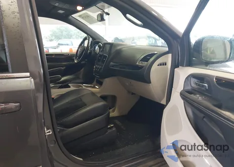 2017 Dodge Grand Caravan Sxt from USA, damaged, VIN 2C4RDGCG8HR853115